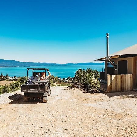 Отель Drift Off Grid Luxury Eco Glamping Tarakohe Экстерьер фото